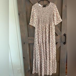 Seersucker Short Sleeve Floral Maxi Dress